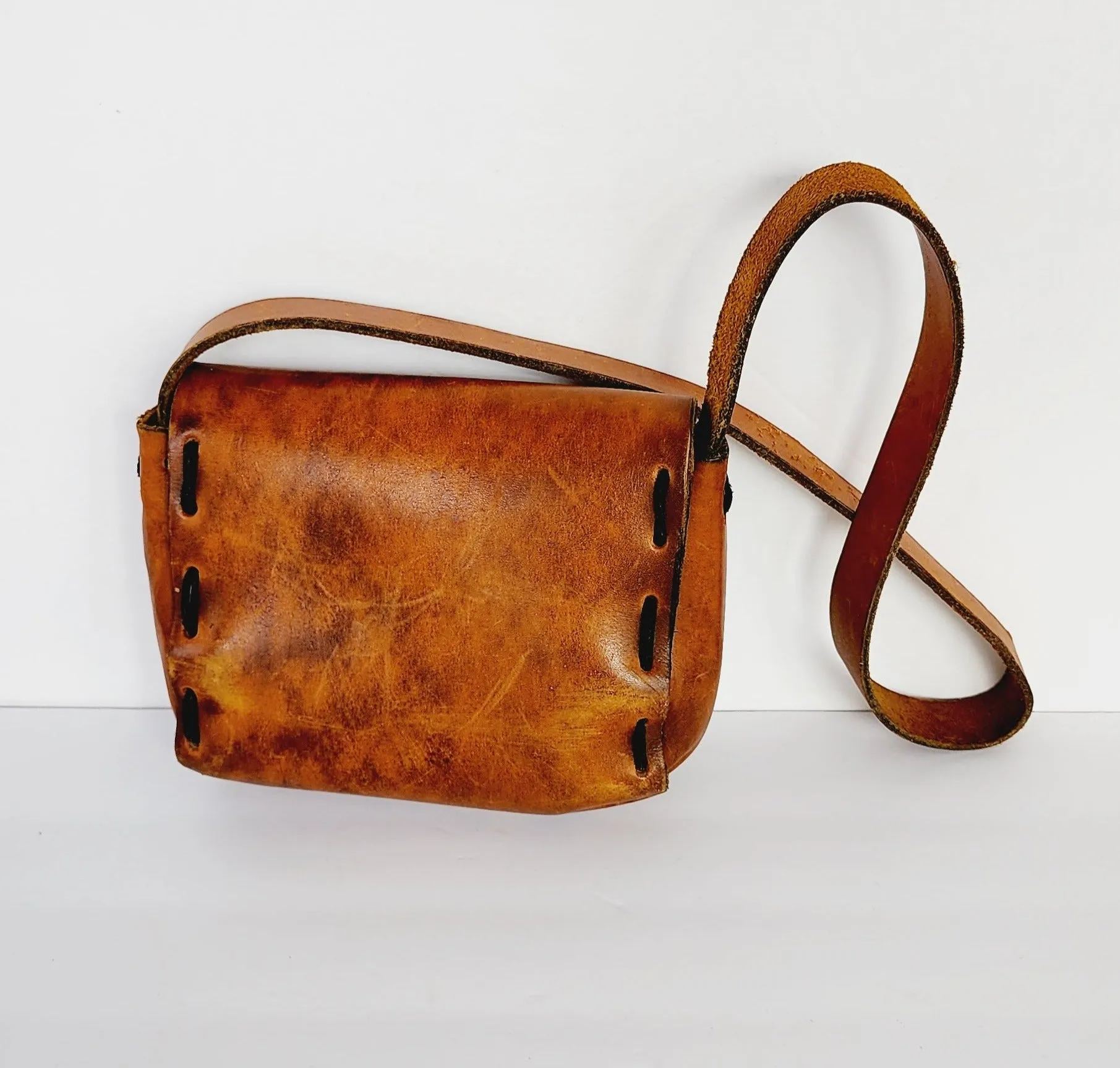1970s Brown Hippie Shoulder Bag in Distressed Tooled Leather w/Colorful Flowers