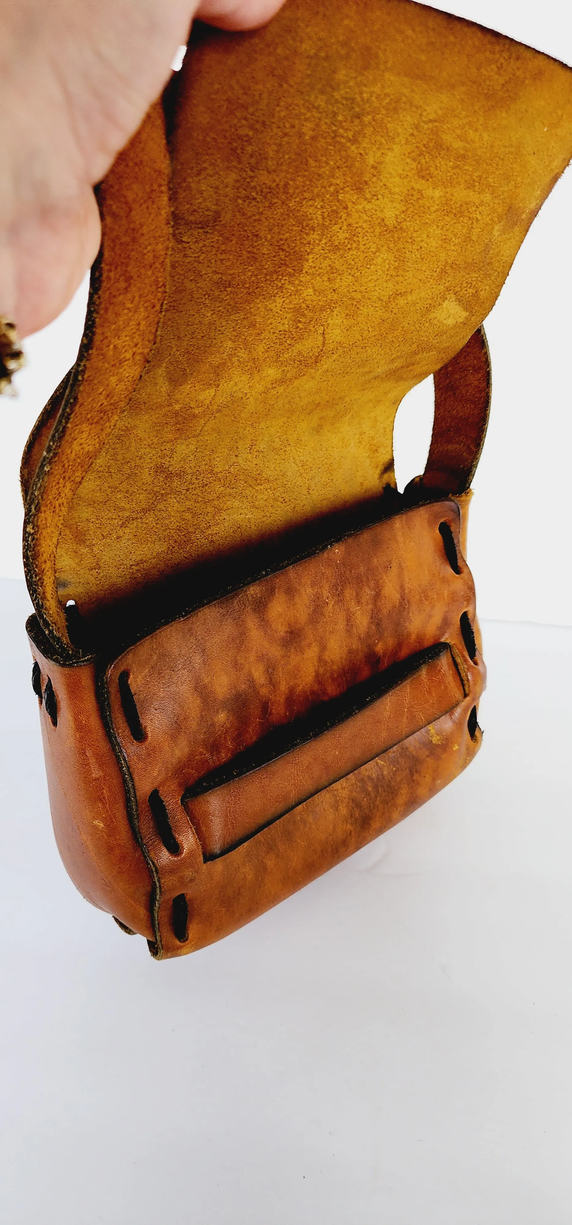 1970s Brown Hippie Shoulder Bag in Distressed Tooled Leather w/Colorful Flowers