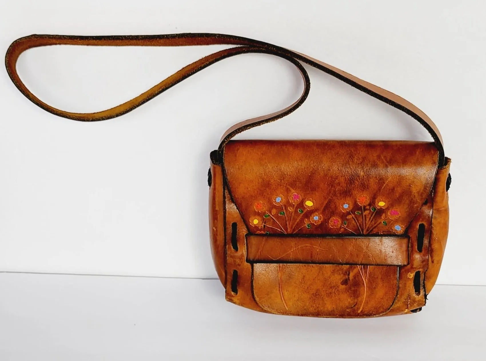 1970s Brown Hippie Shoulder Bag in Distressed Tooled Leather w/Colorful Flowers