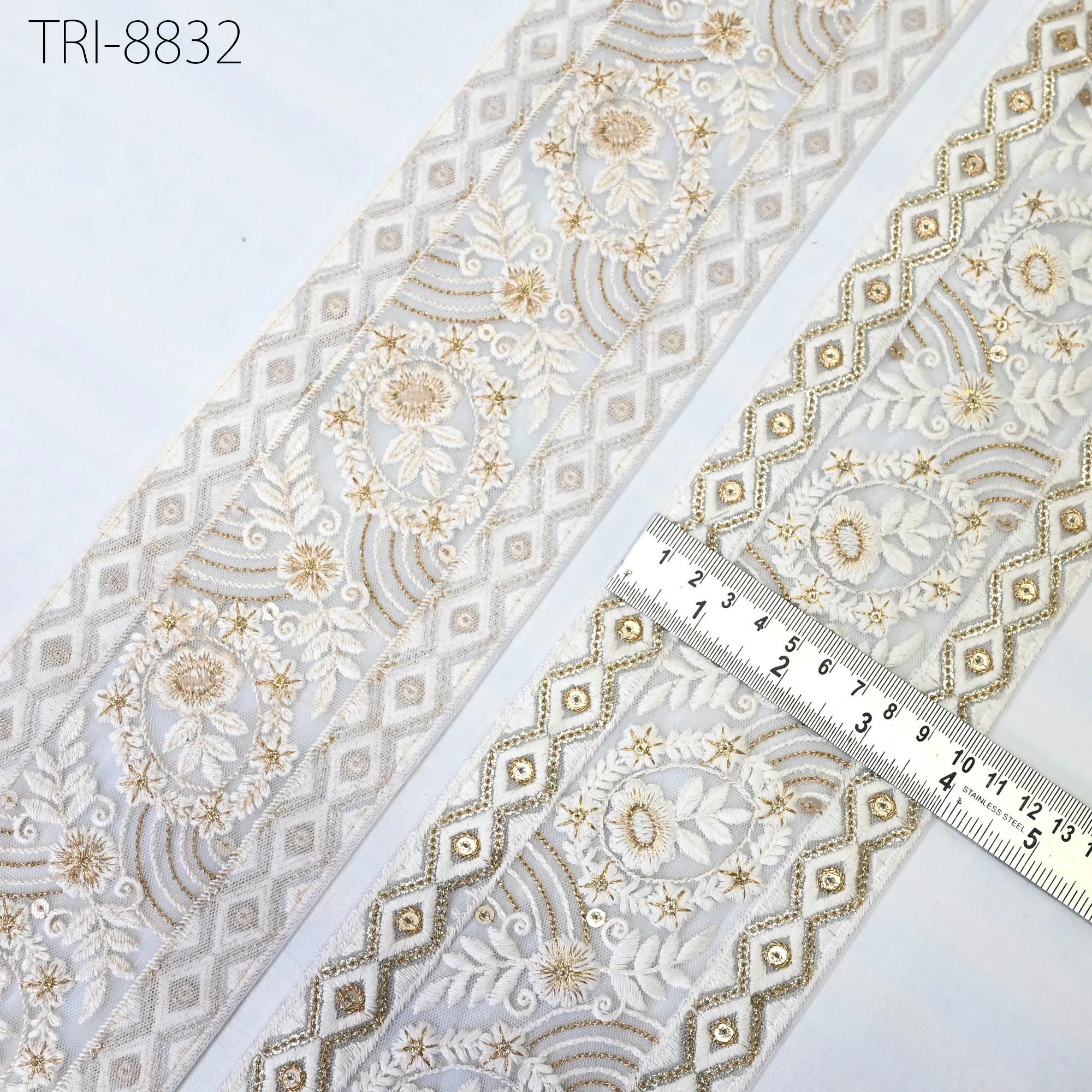 3 Yard White Embroidery 10 CM Trim Tapes Embellishment Embroidered Saree Border Costumes DIY Crafting Sewing Beach Bags Totes, Wall Hanging
