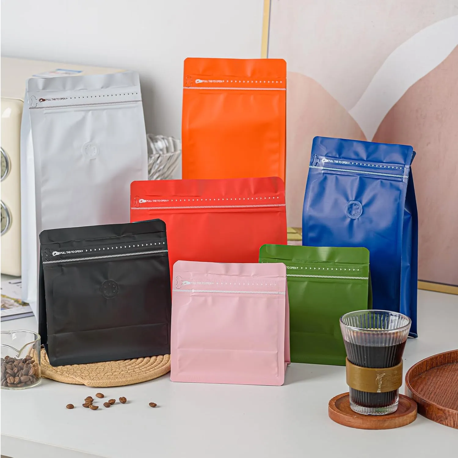 50 Pcs 0.5lb Green Long Coffee Bean Bags with Valve, Easy Tear Open & Repeating Sealed Zipper, Heat-Seal Stand Up & Flat Bottom Coffee Bag, 8oz Capacity 5.1x7.8 Inch