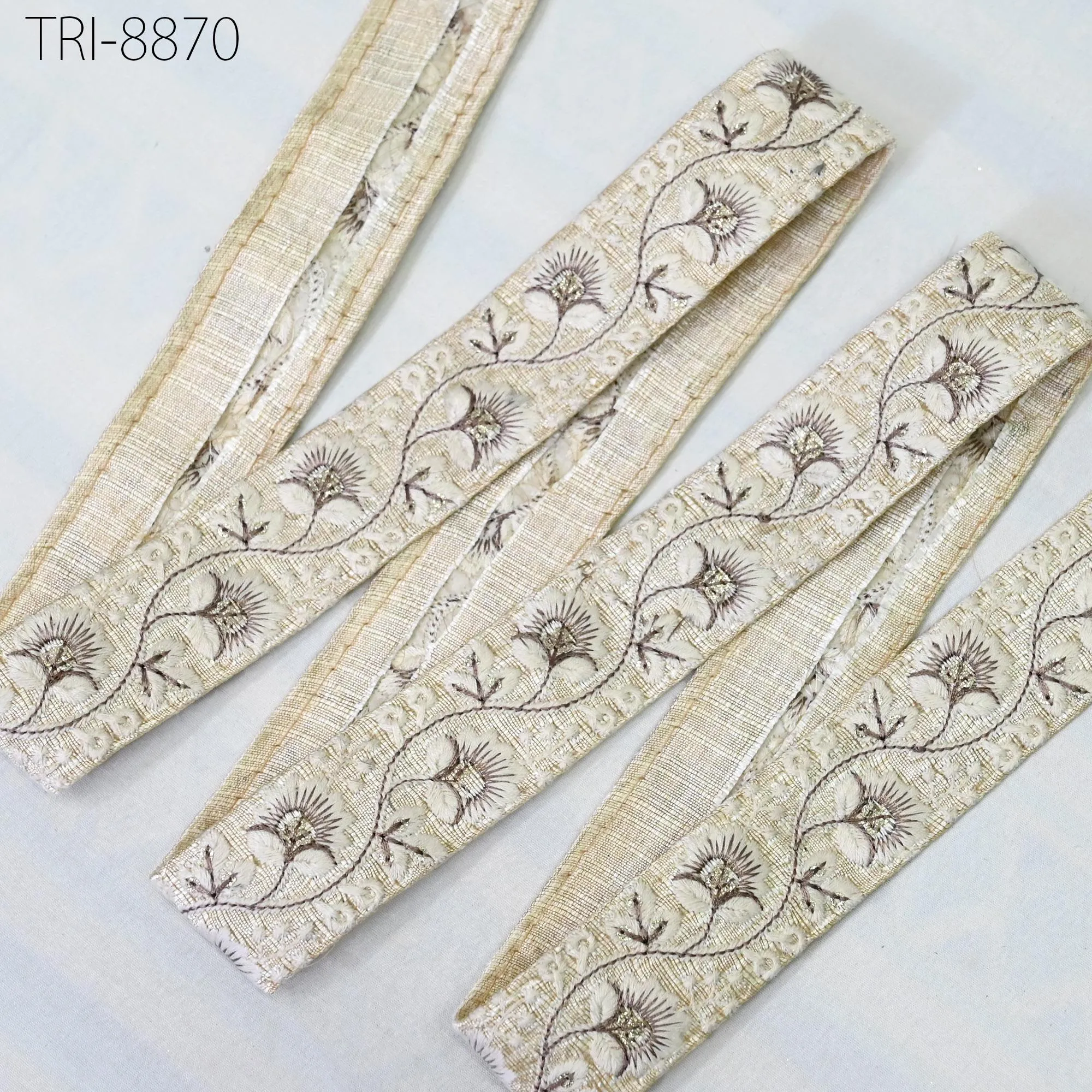 9 Yard Ivory Embroidery 3 cm Fabric Trim Cushion Covers Embroidered Saree Ribbon Sewing Craft Border Indian Wedding Dress Gown Tape