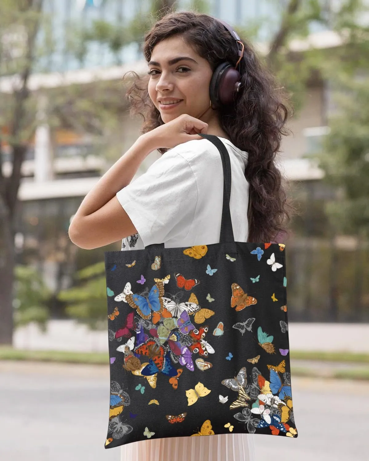 AUSVKAI Canvas Tote Bag Aesthetic for Women, Cute Reusable Cloth Cotton Bags for College Shopping Beach Grocery Trendy Gifts