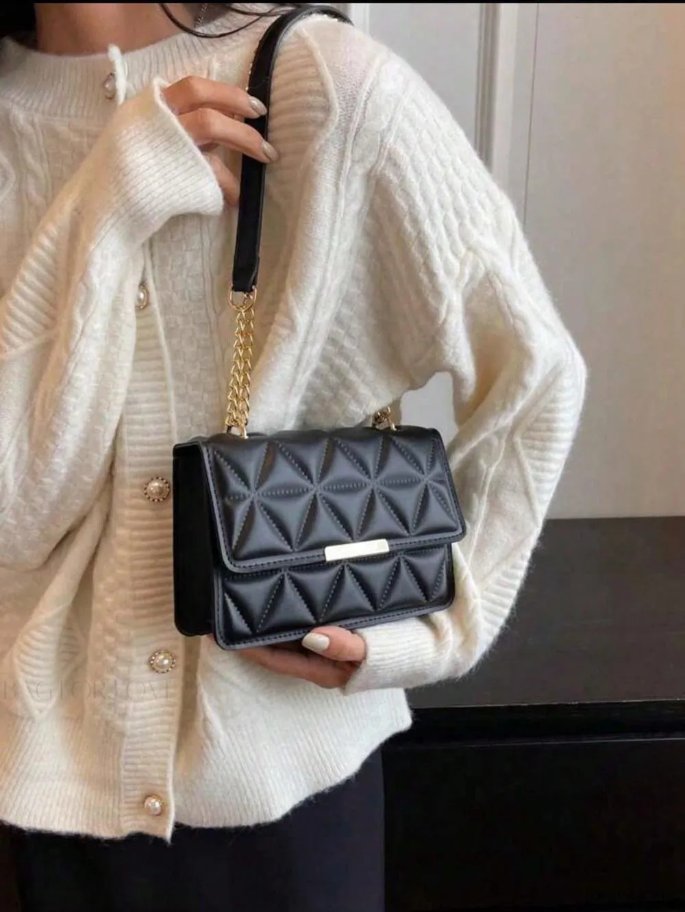 BagForLove - Fashionable Solid Color Pressed Texture Clutch