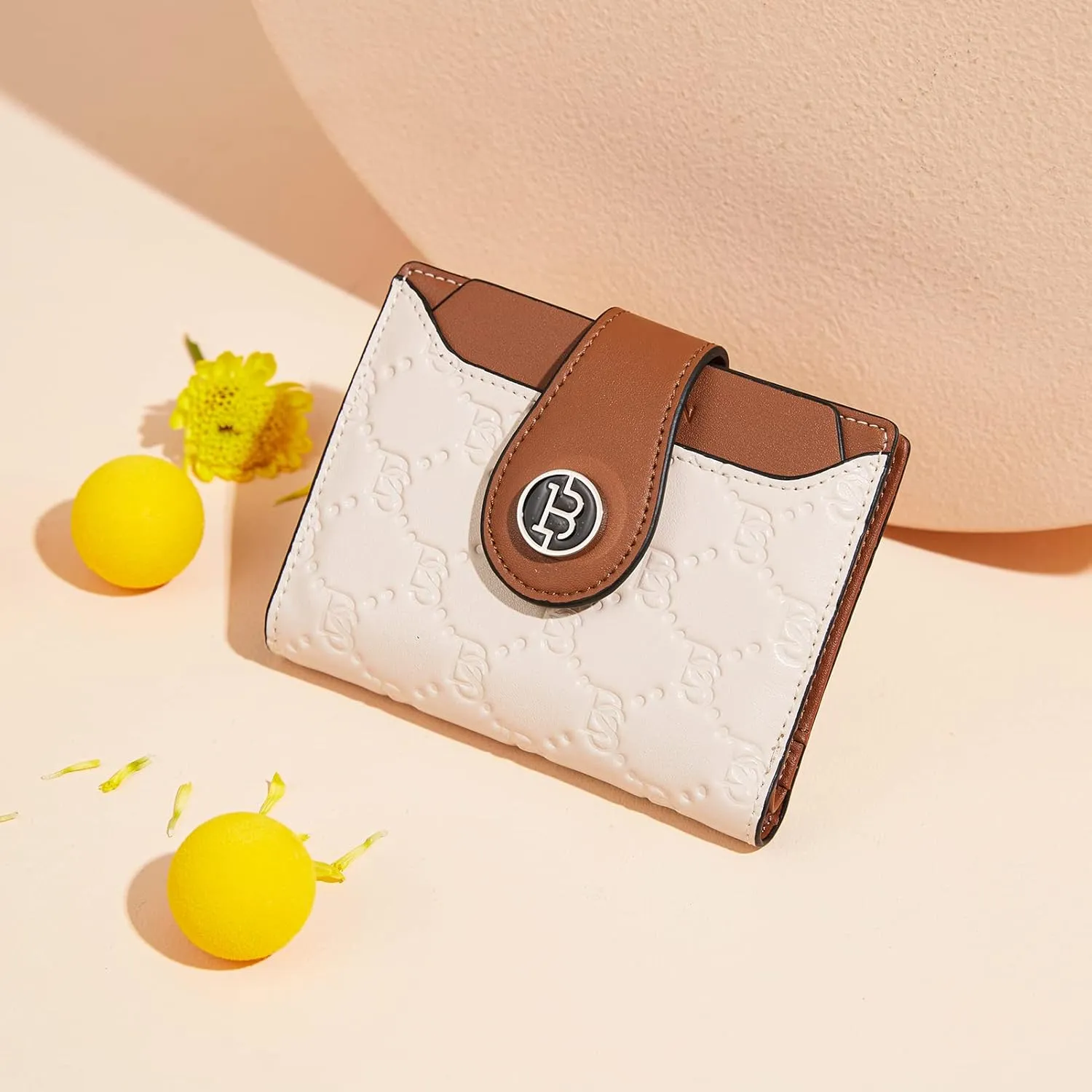 BOSTANTEN Women Leather Wallet RFID Blocking Small Bifold Zipper Pocket Wallet Card Case Purse with ID Window