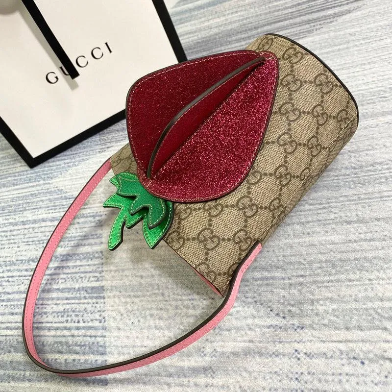 Charm - GG Bags - 2070