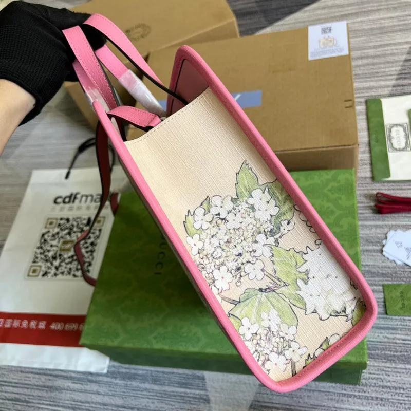 Charm - GG Bags - 978