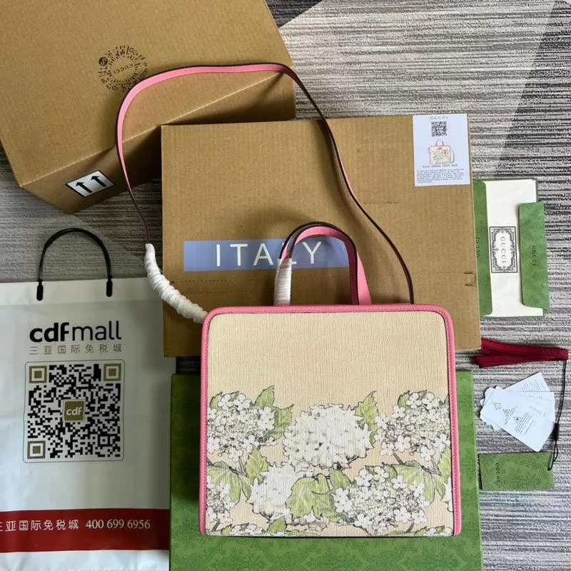 Charm - GG Bags - 978