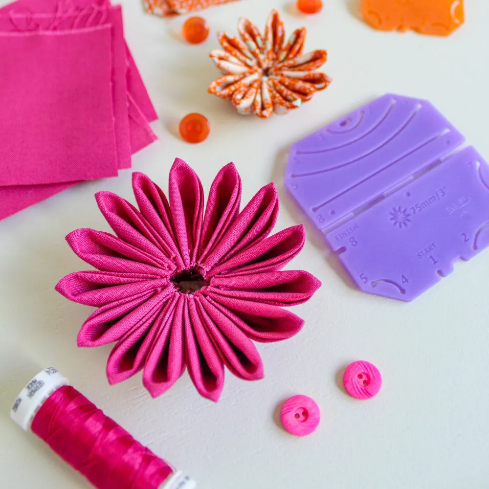 Clover 8485 Kanzashi Flower Maker Large Gathered Petal