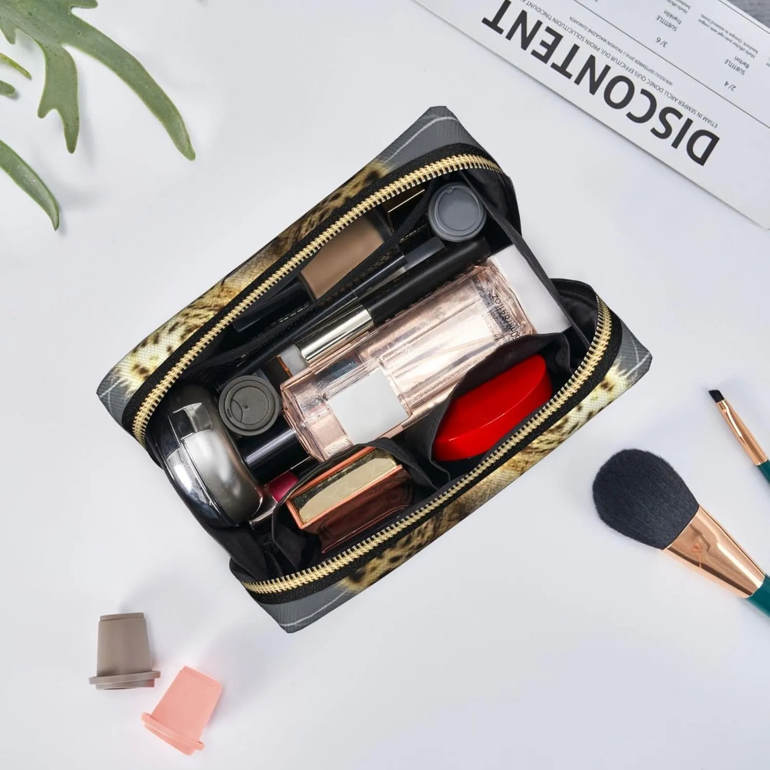 Cosmetic Bag Travel Makeup Bag Waterproof Toiletry Pouch Portable Wide Open Pouch Cute Otter Makeup Organizer Case Large Capacity Zipper Pouch Toiletry Bag for Women, Cute Leopard, One Size