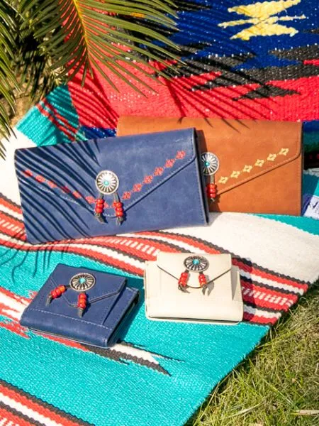 Embroidery Long Wallet