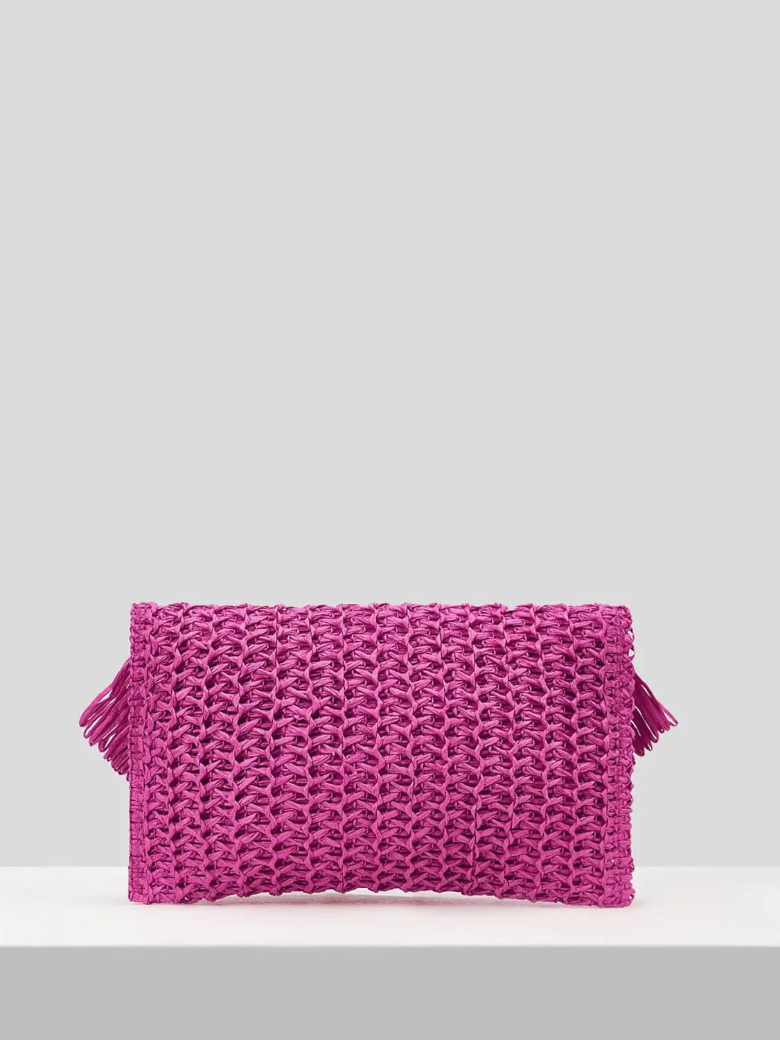 Floerns Women's Woven Straw Envelope Fringe Trim Rattan Beach Clutch Handbag