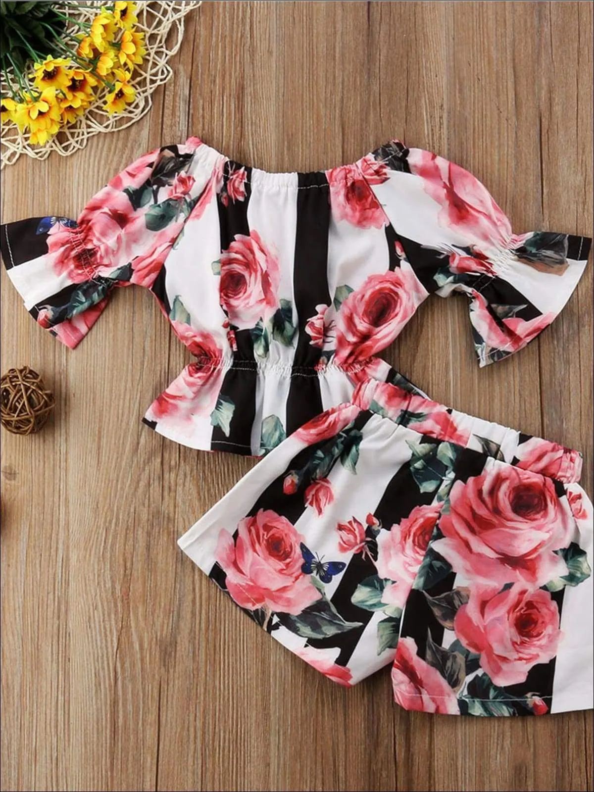 Girls Striped Floral Print Off Shoulder Shorts Set