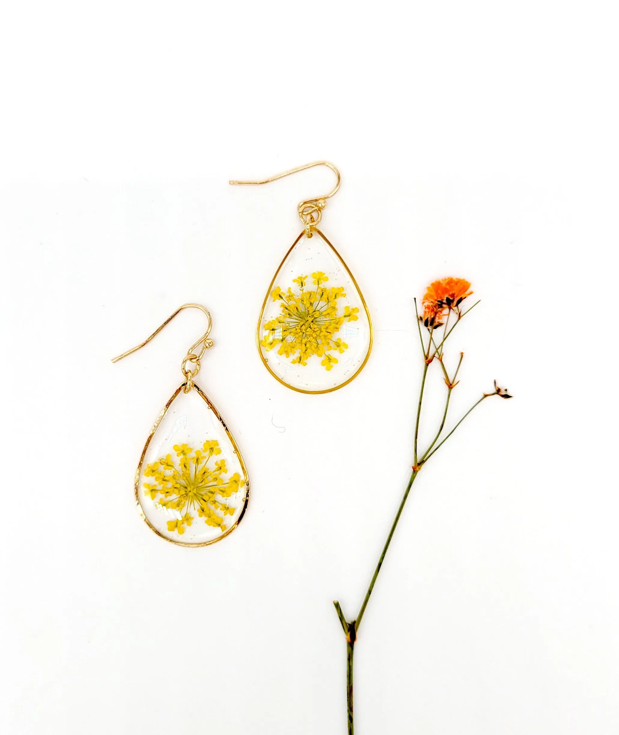 Handmade Dried Flower Teardrop Small Botanical Earrings