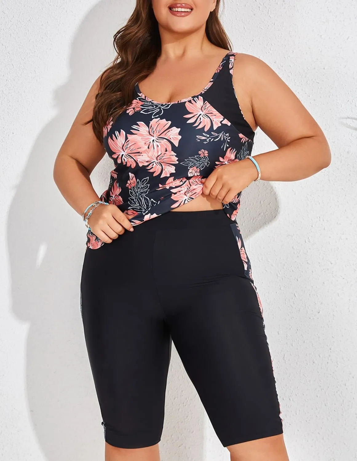 Hanna Nikole Women's Plus Size Tummy Control Tankini Swimsuits Color Block Bathing Suits with Shorts Knee Length