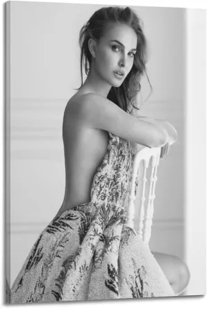 JJoias Film Actor Natalie Portman Poster Canvas Wall Art Picture Prints Hanging Photo Gift Idea Decor Homes Artworks 16x24inch(40x60cm)