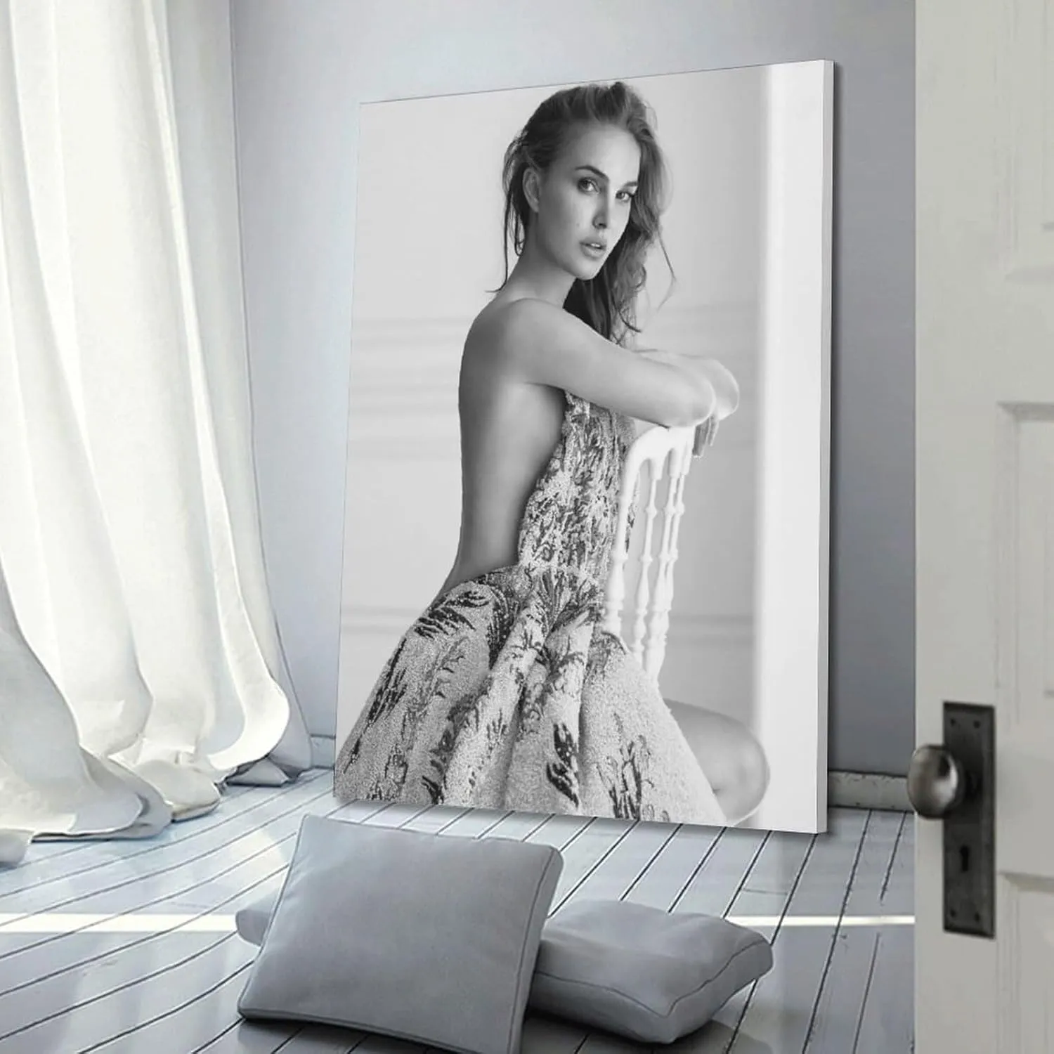 JJoias Film Actor Natalie Portman Poster Canvas Wall Art Picture Prints Hanging Photo Gift Idea Decor Homes Artworks 16x24inch(40x60cm)