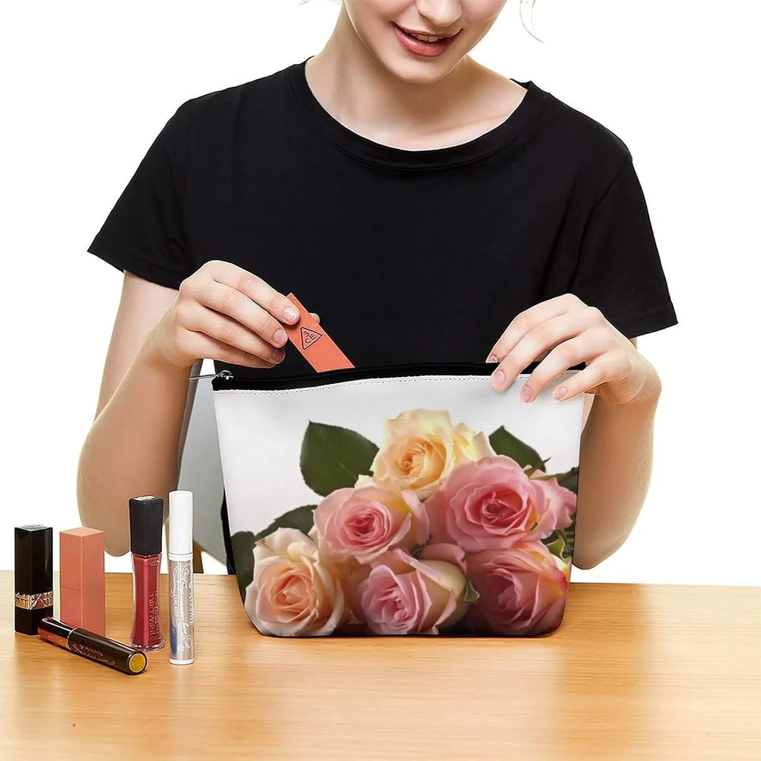 Large Capacity Makeup Bags for Women Portable Leather with Zipper Travelling Makeup Bag Roses Flower Printed