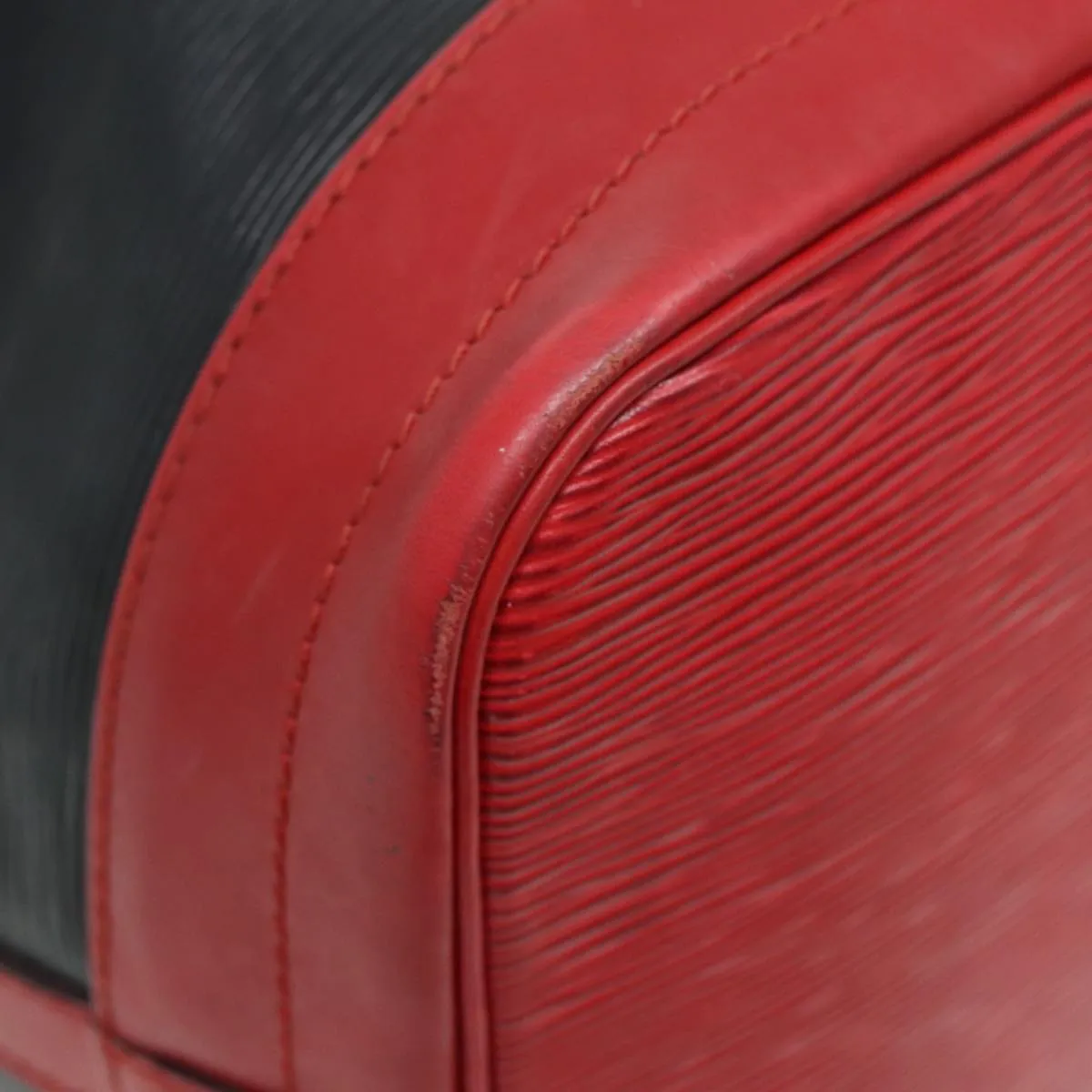 LOUIS VUITTON Epi Noe Shoulder Bag By color Black Red M44017 LV ep4953