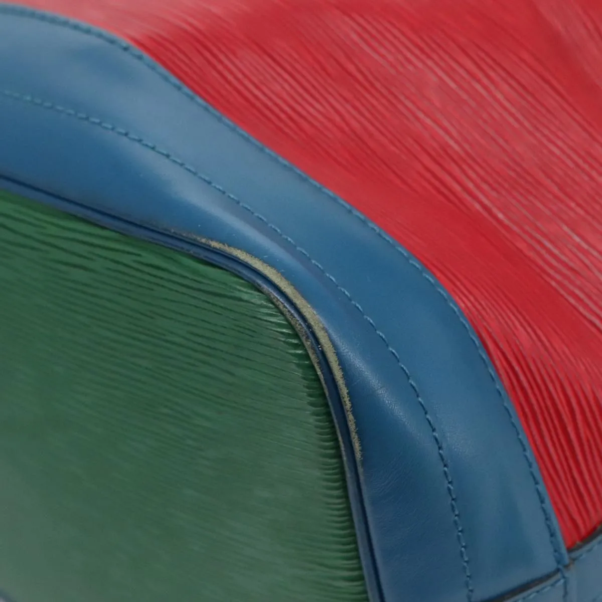 LOUIS VUITTON Epi Toriko Color Noe ShoulderBag Red Blue Green M44084 111393