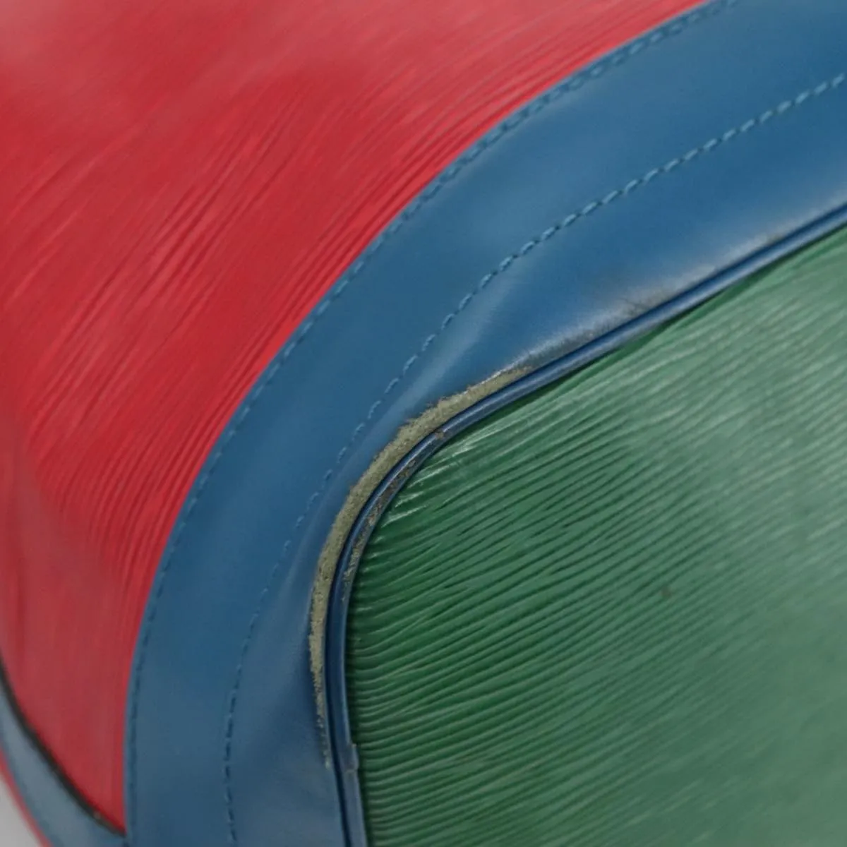 LOUIS VUITTON Epi Toriko Color Noe ShoulderBag Red Blue Green M44084 111393