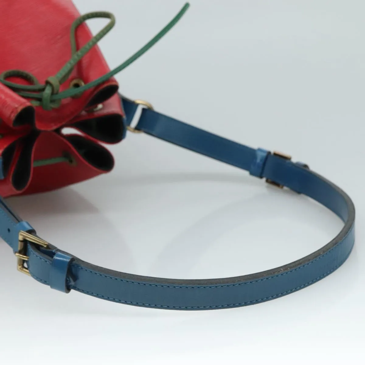 LOUIS VUITTON Epi Toriko Color Noe ShoulderBag Red Blue Green M44084 111393