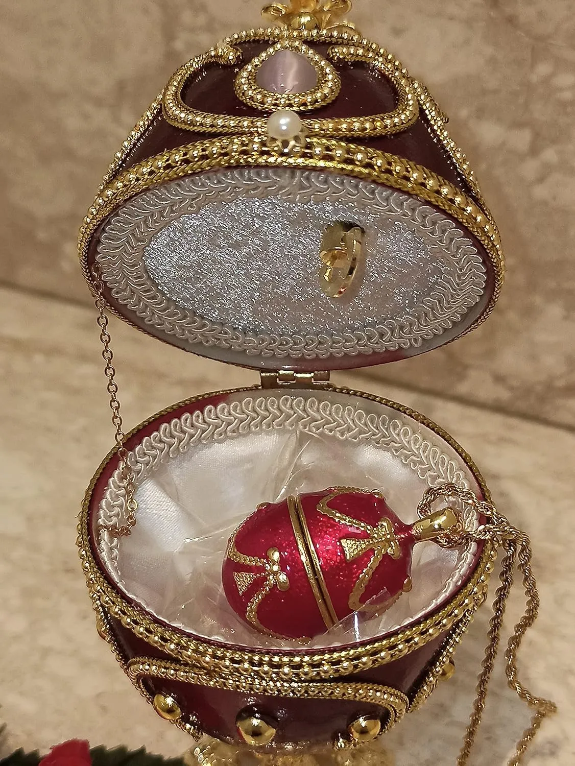 Luxury Gifts for women Red Faberge Egg Music Box Girlfriend Birthday gifts Romantic Jewelry box for teacher HANDCARVE Natural Eggs Crystal GEMSTONE MATCHING 24K GOLD Necklace Present box for her