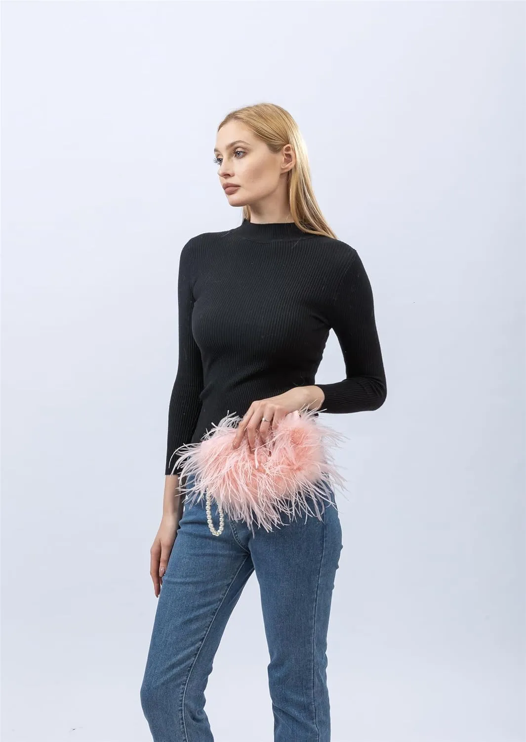 LVCOMEFF Women Ostrich Feather Clutch Mini Purse with Pearl Chain Small Handbag Furry Luxurious Party
