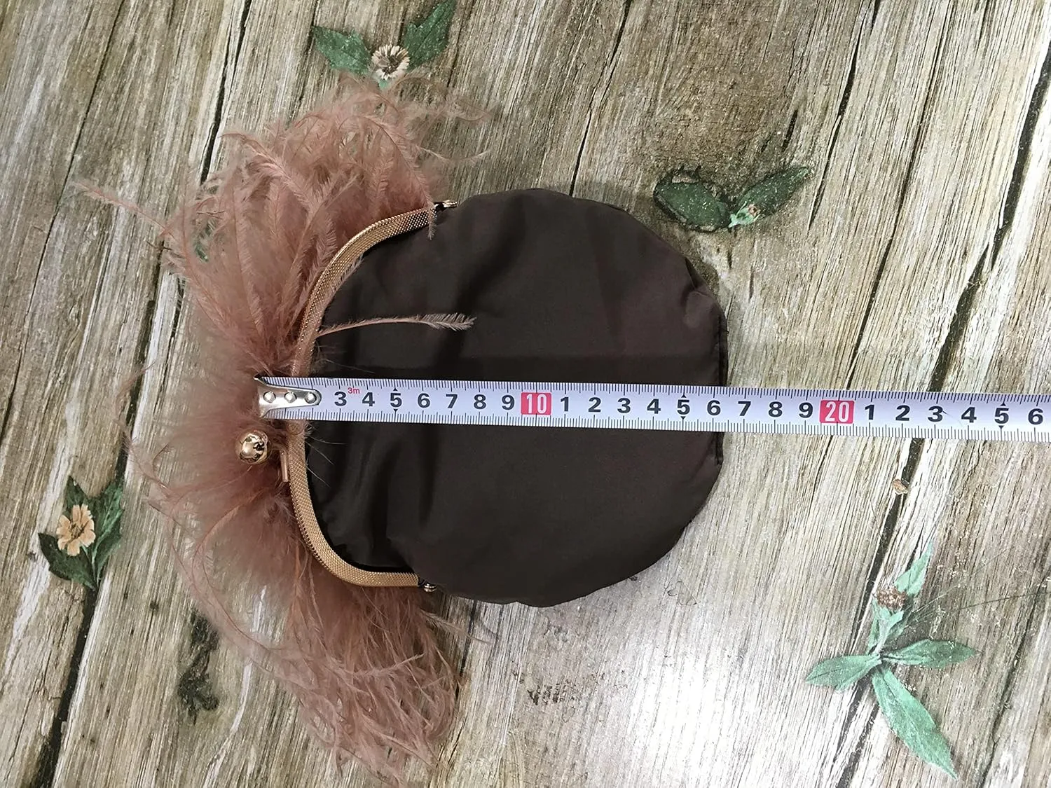 LVCOMEFF Women Ostrich Feather Mini Handbag Purse with Big Gold Chain for Party Fluffy Plush Luxurious