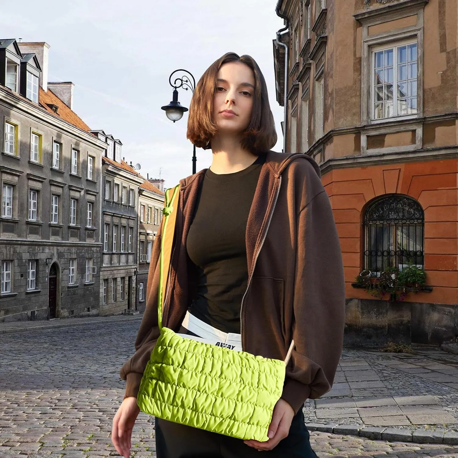 NAARIIAN Small Shoulder handbag for Women, Puffy Cute Purses Quilted Crescent Hobo Clutch Top-Handle