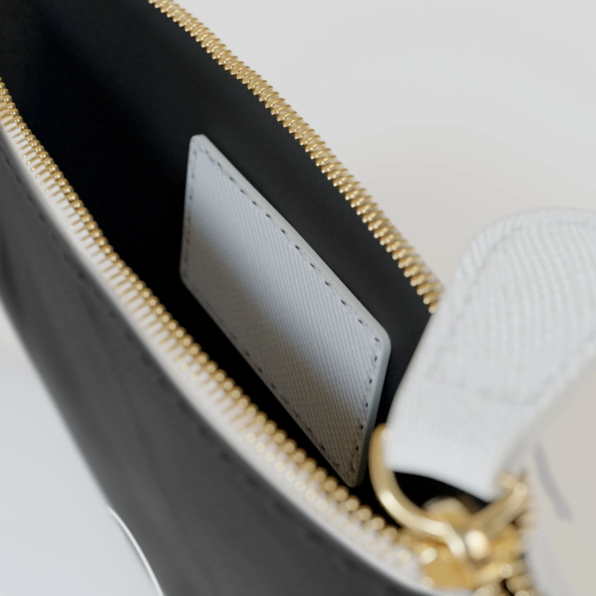 Pāhi/Purse Mini Clutch Bag - black