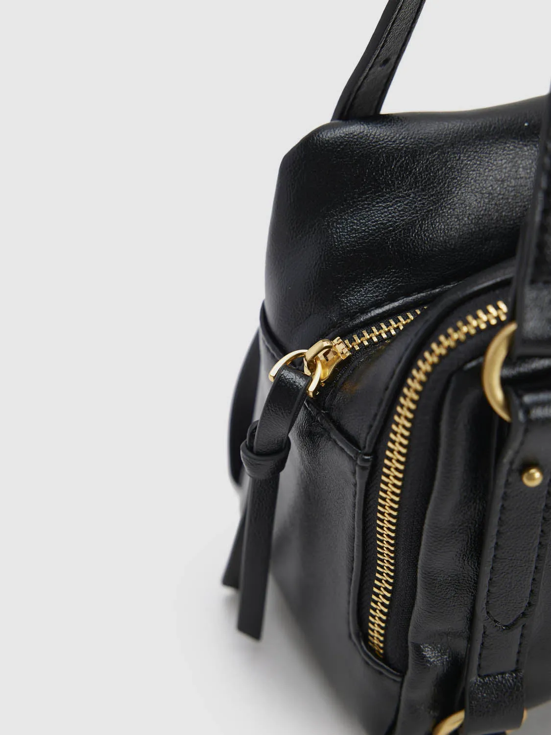 Shoulder Bags