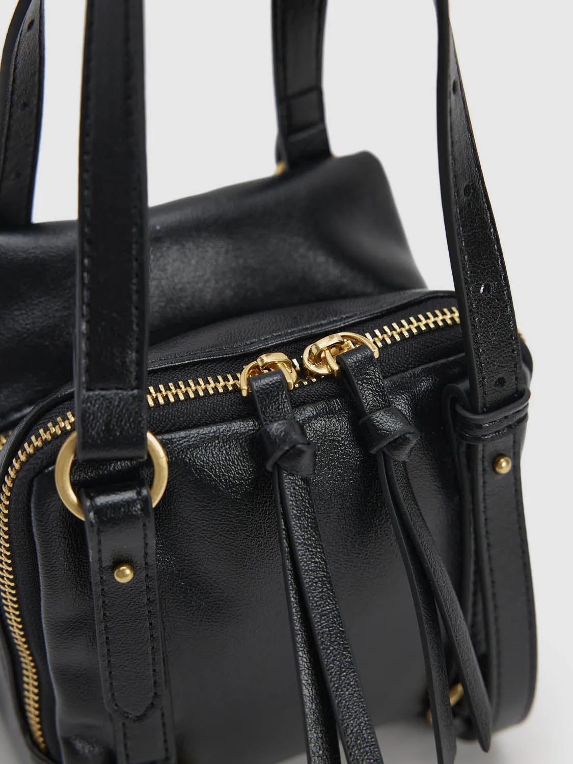 Shoulder Bags