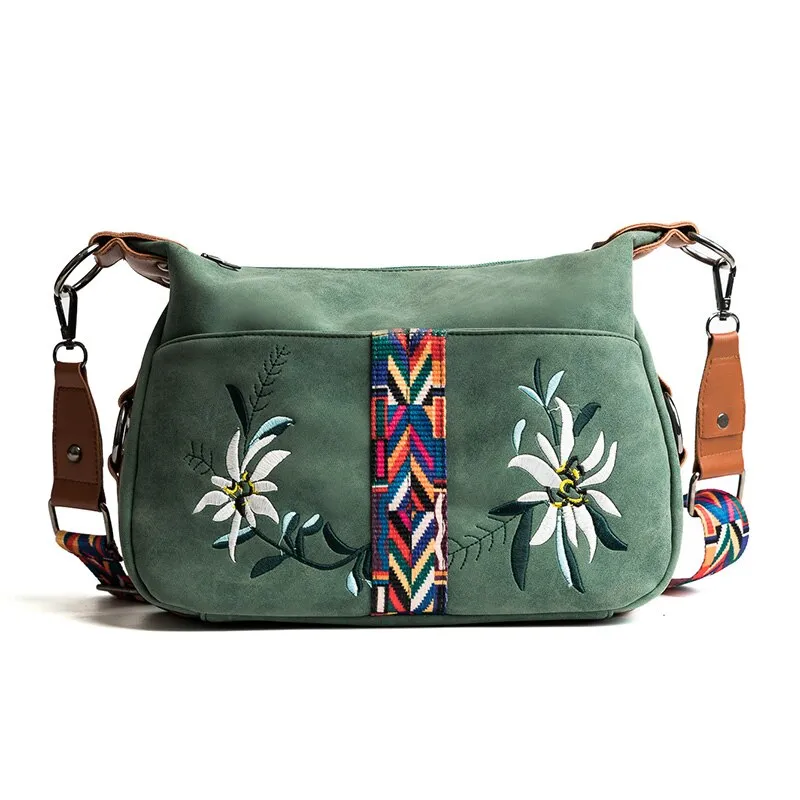 Summer Bag with Embroidery