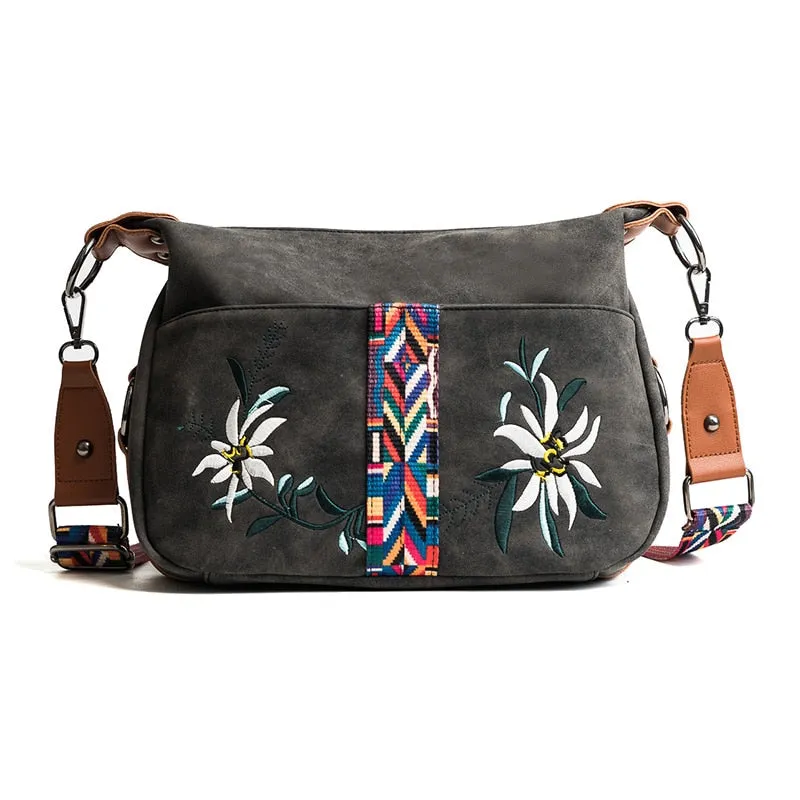 Summer Bag with Embroidery