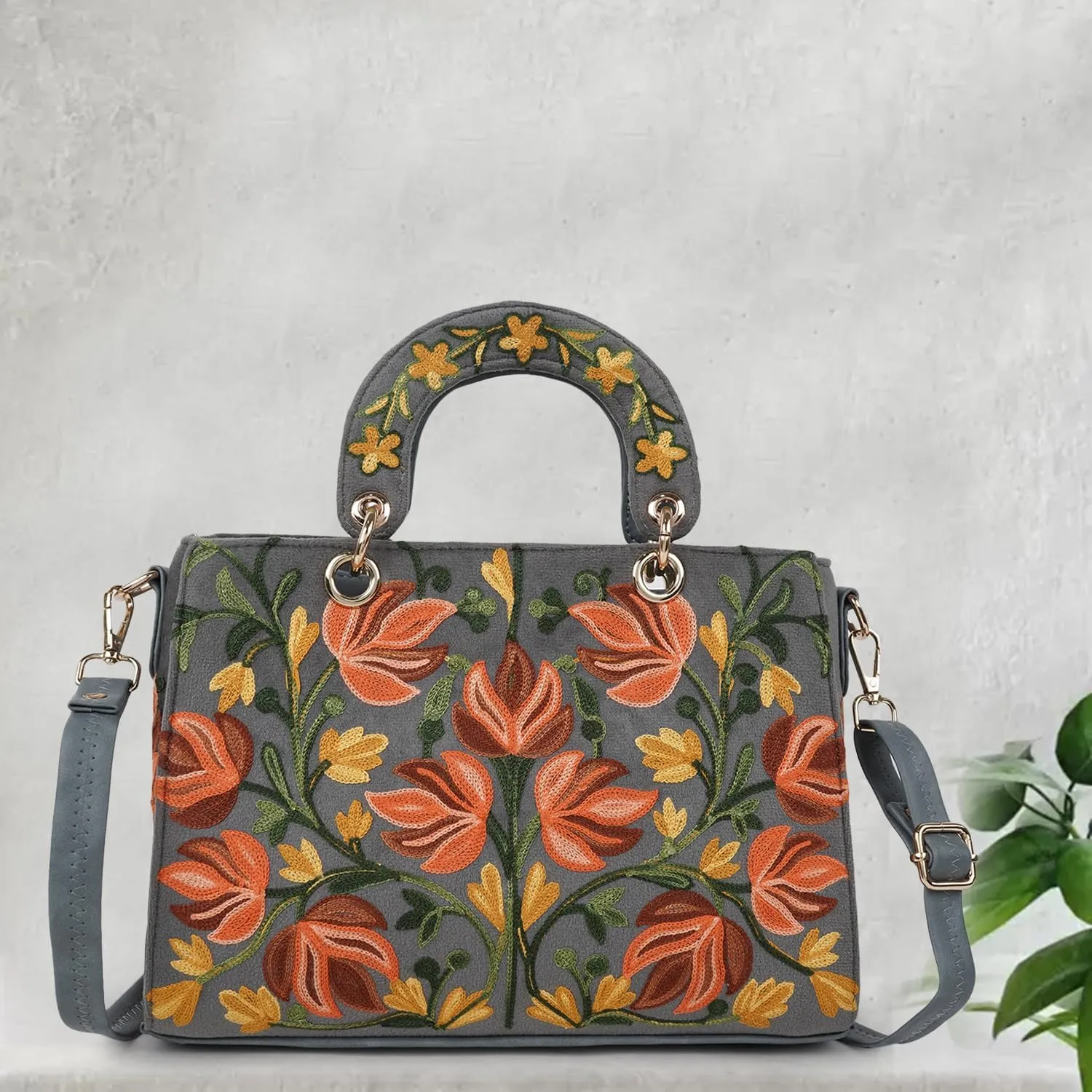 Synthetic Leather Gorgeous Embroidery Stylish Design Shoulder Crossbody Hobo Women Handbag