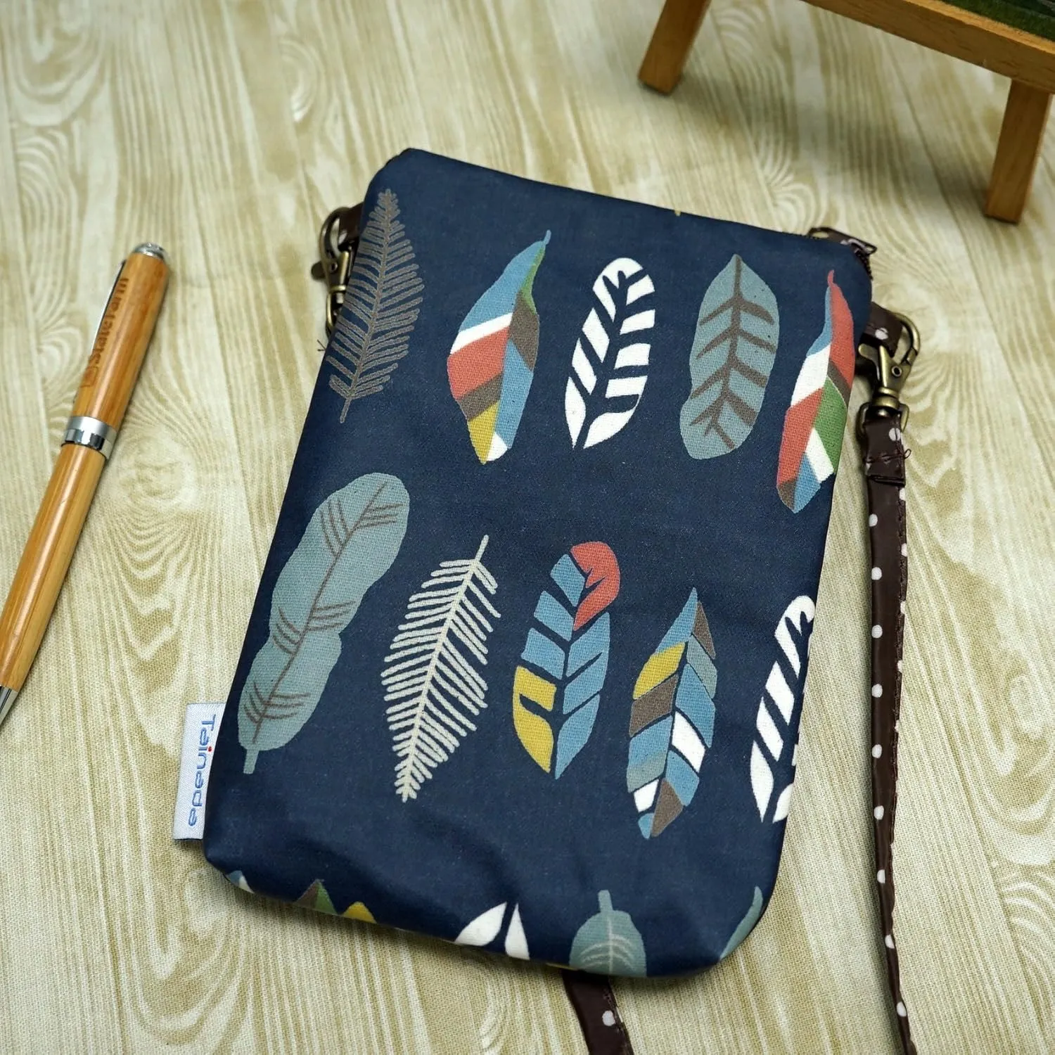 Tainada Women Crossbody Shoulder Travel Zippered Wallet Purse Clutch Phone Bag w/Detachable Strap (Feather Pattern Navy Blue)