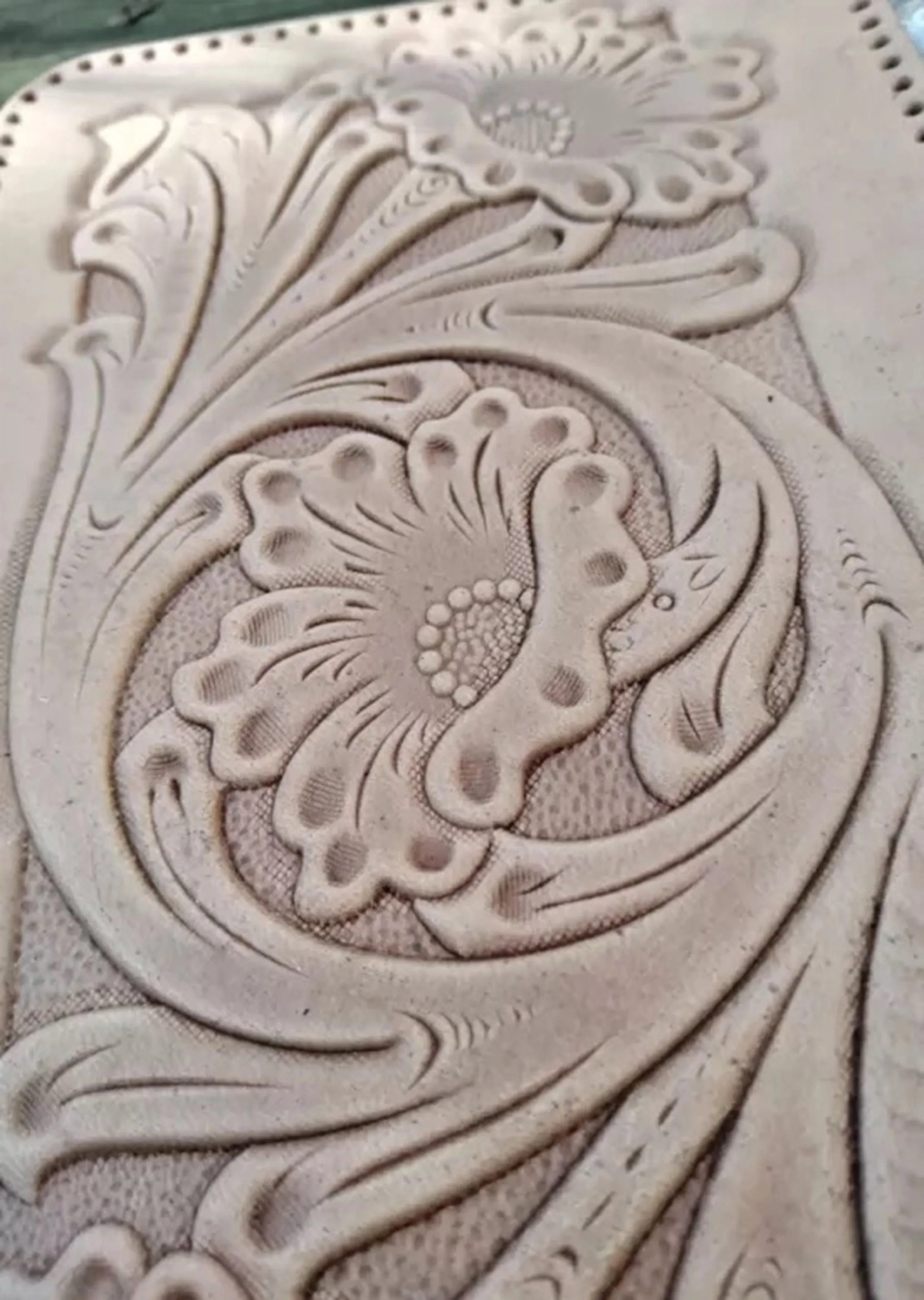 Tang grass pattern Manchi pattern embossing mold, leather carving style, special cloth pattern for handmade flower leather stamp