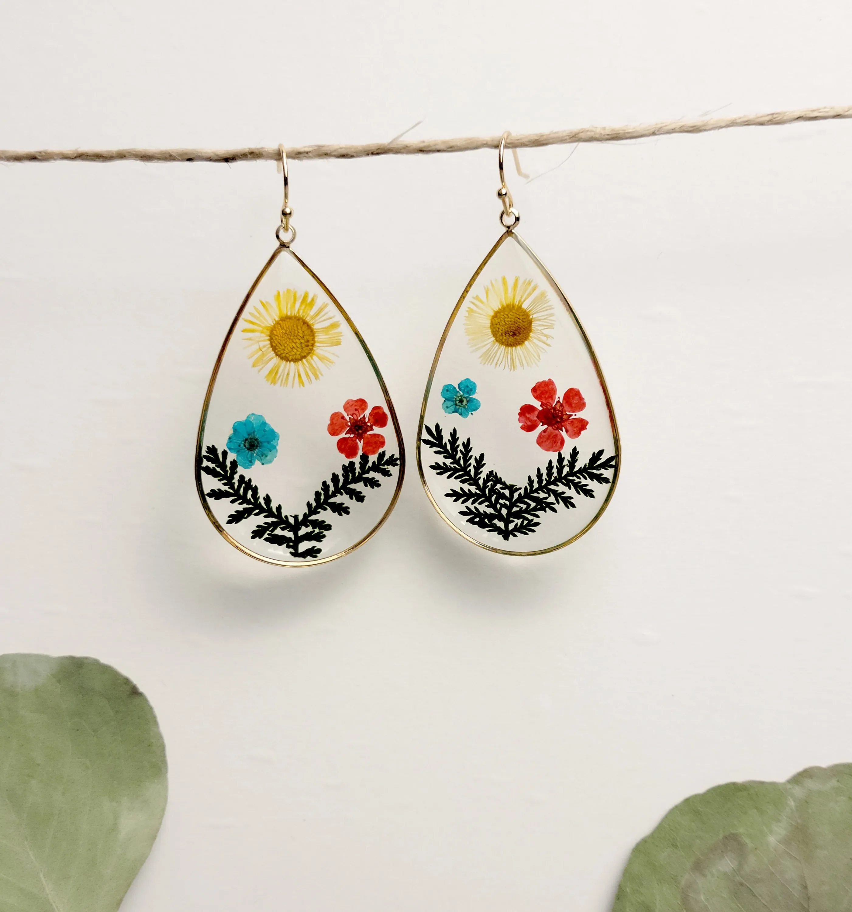 Tear drop  Daisy and Multi Pressed Flower Earrings for her, for gift