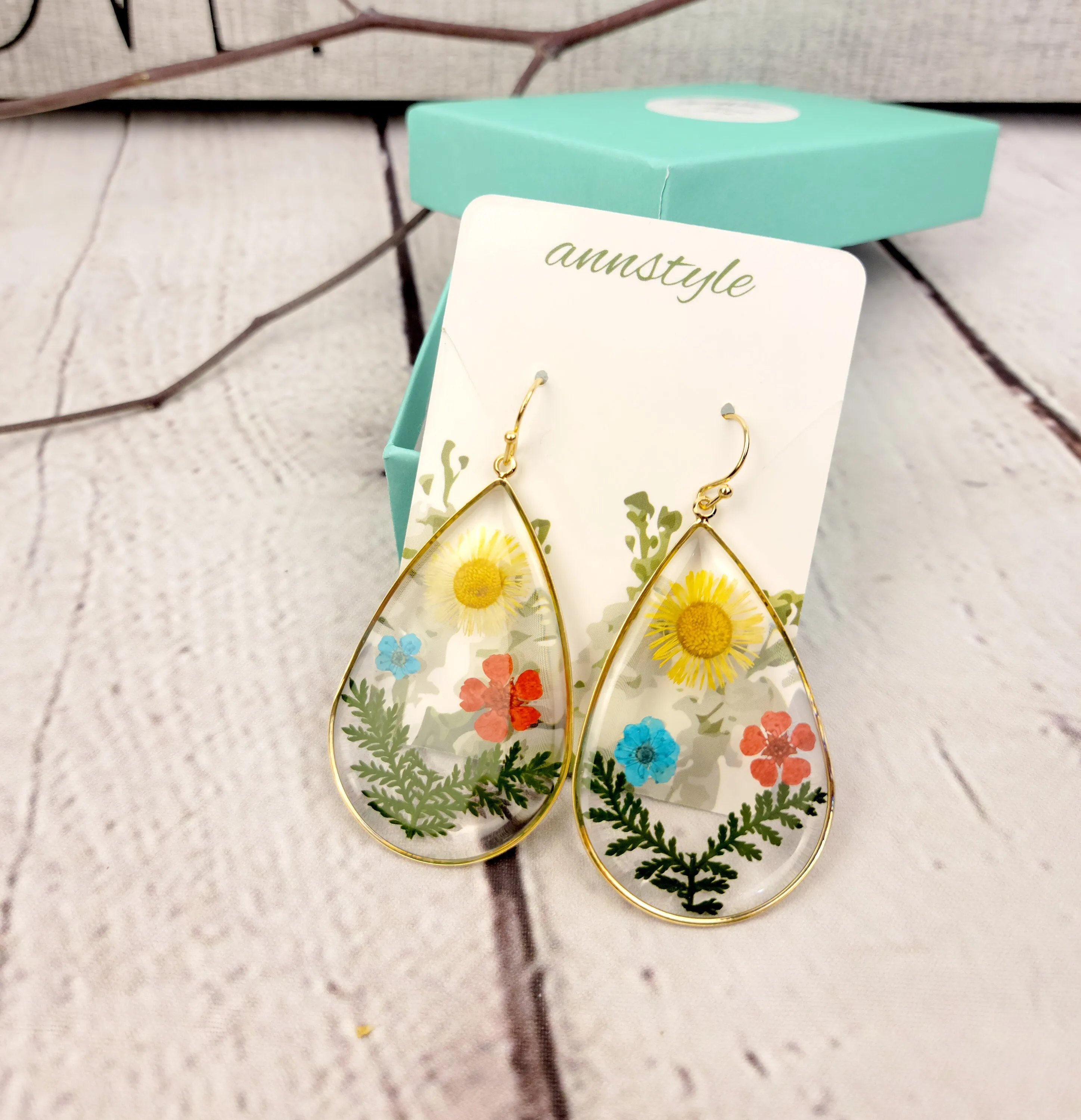 Tear drop  Daisy and Multi Pressed Flower Earrings for her, for gift