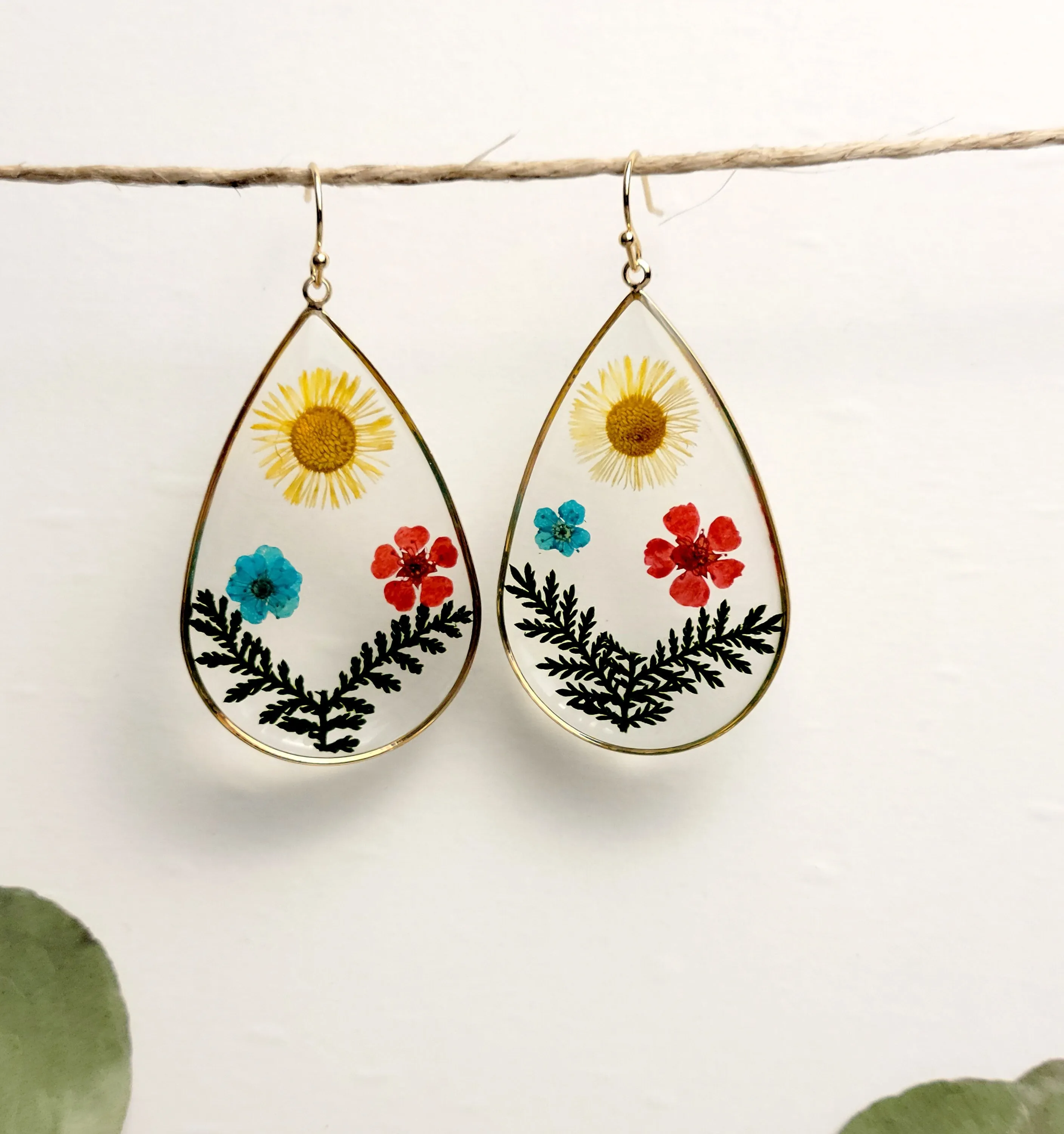 Tear drop  Daisy and Multi Pressed Flower Earrings for her, for gift