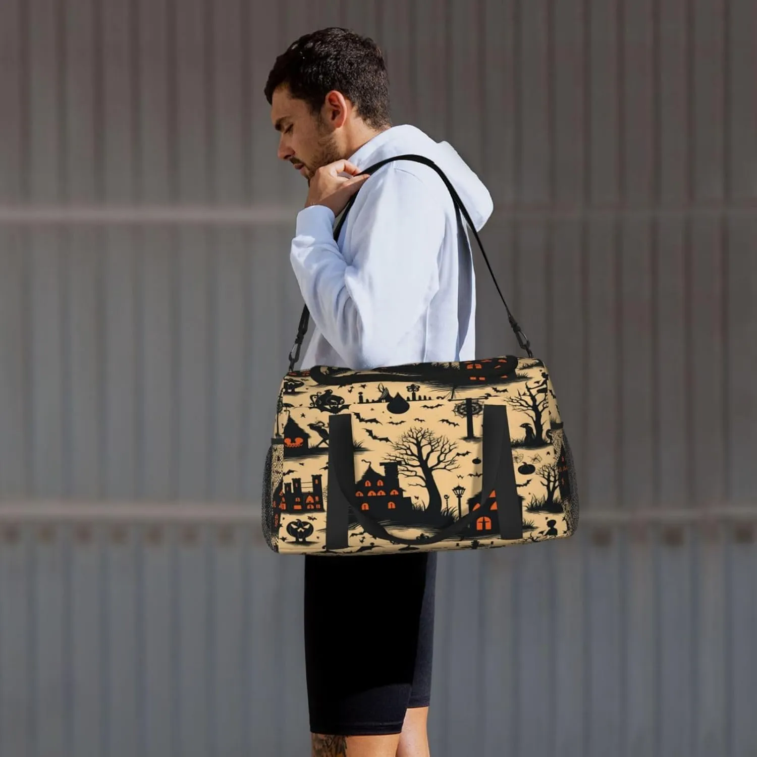 Travel Duffel Bag For Men Women, Halloween Pattern Castle Bats Carry On Sport Gym Bag With Shoulder Strap Lightweight Waterproof Weekender Bag Overnight Bag