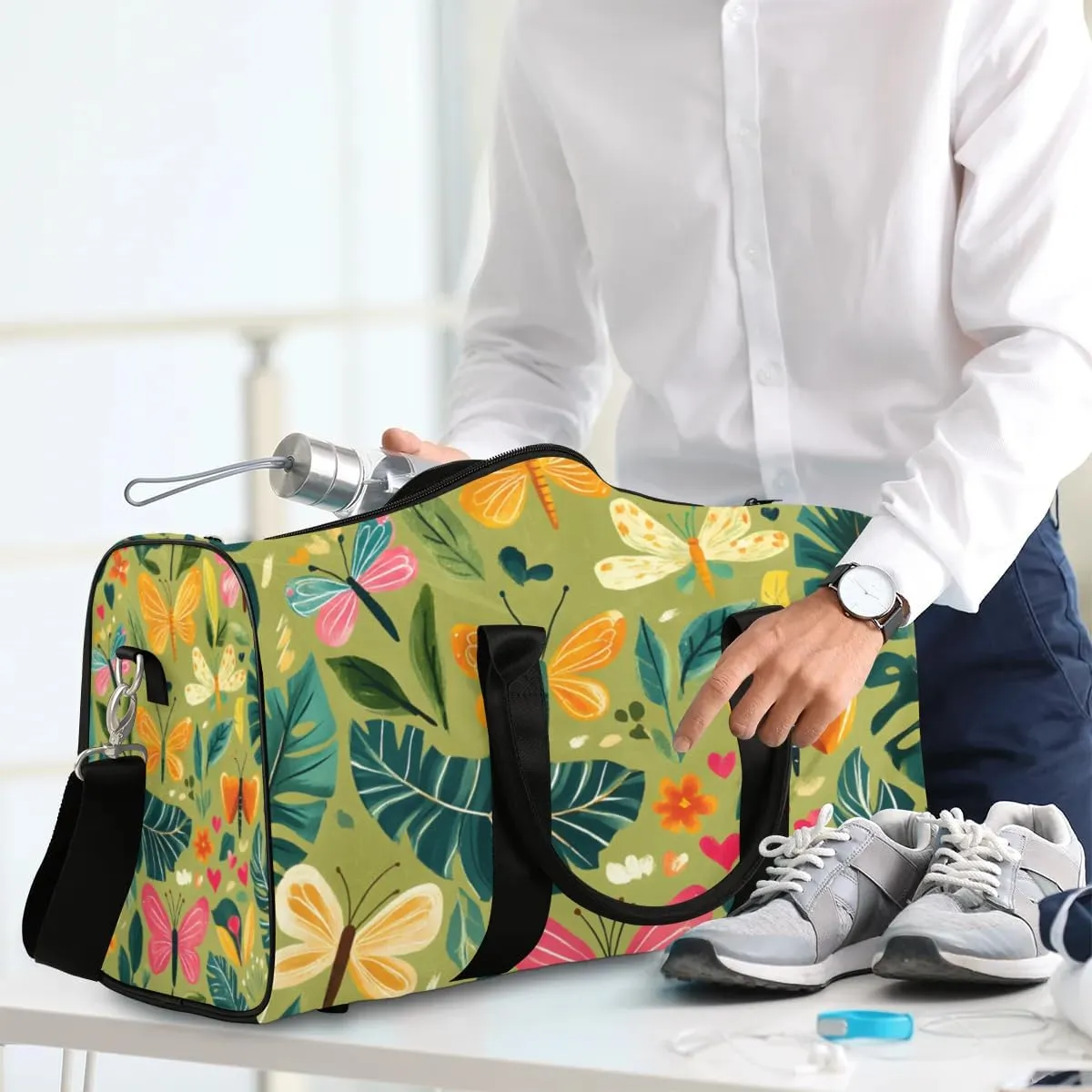 Travel Duffle Bag Butterfly Palm Leaf Gym Bags for Men Women Travel Duffel Bags with Adjustable Shoulder Strap Carry On Weekender Bag