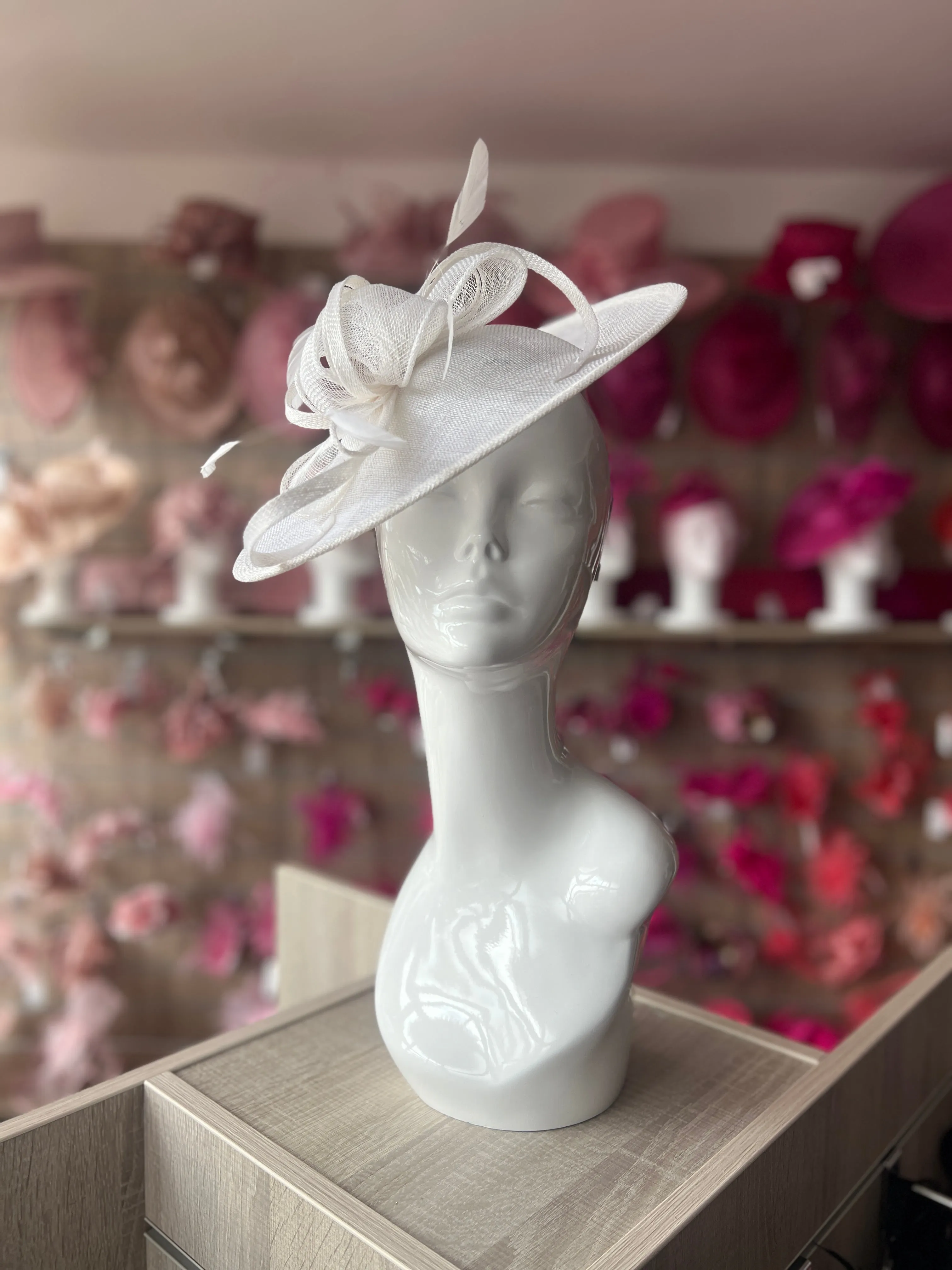 White Teardrop Disc Fascinator