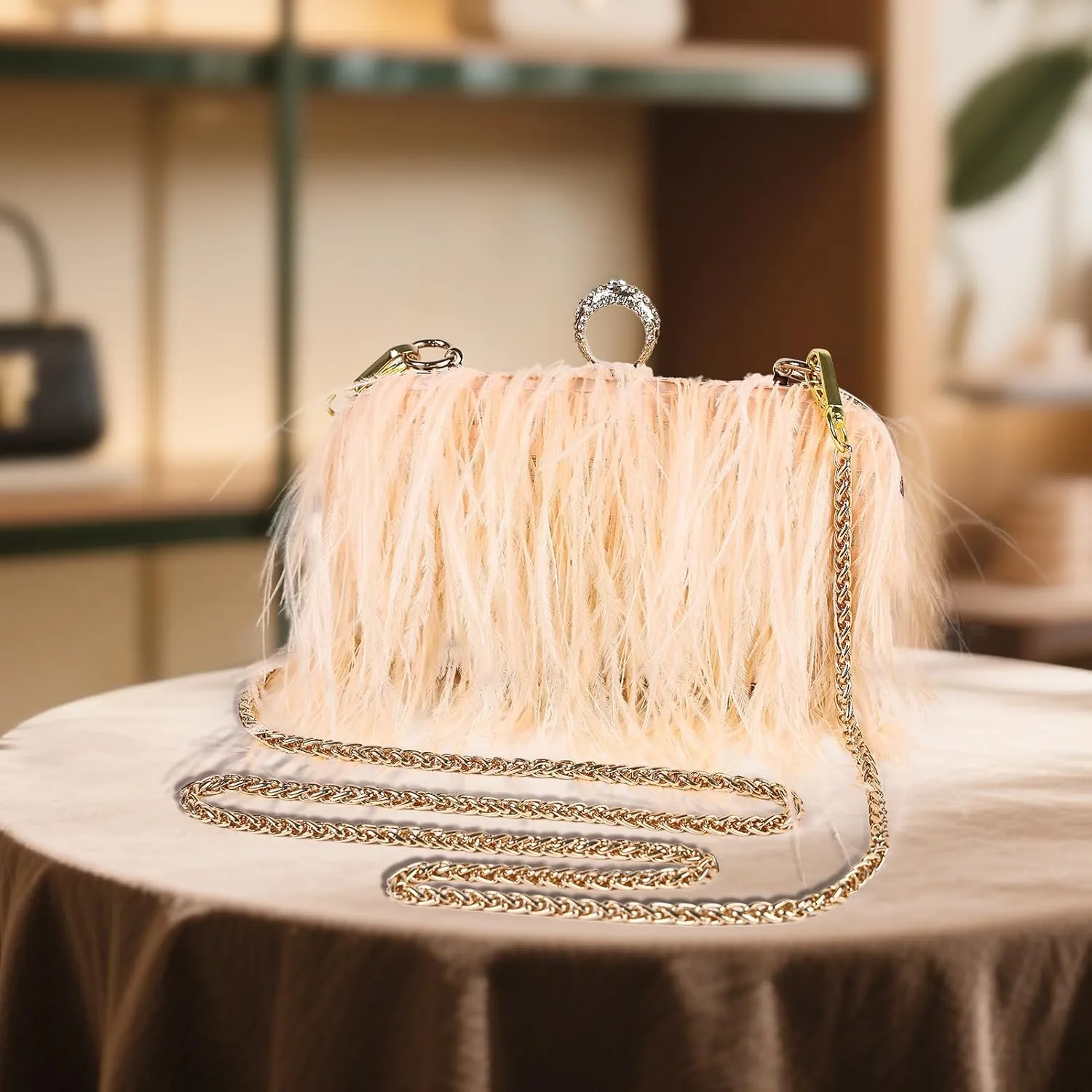 Women Ostrich Feather Tote Bag Fluffy Purse Clutch Feather Shoulder Crossbody Bag Evening Handbag for Wedding Party