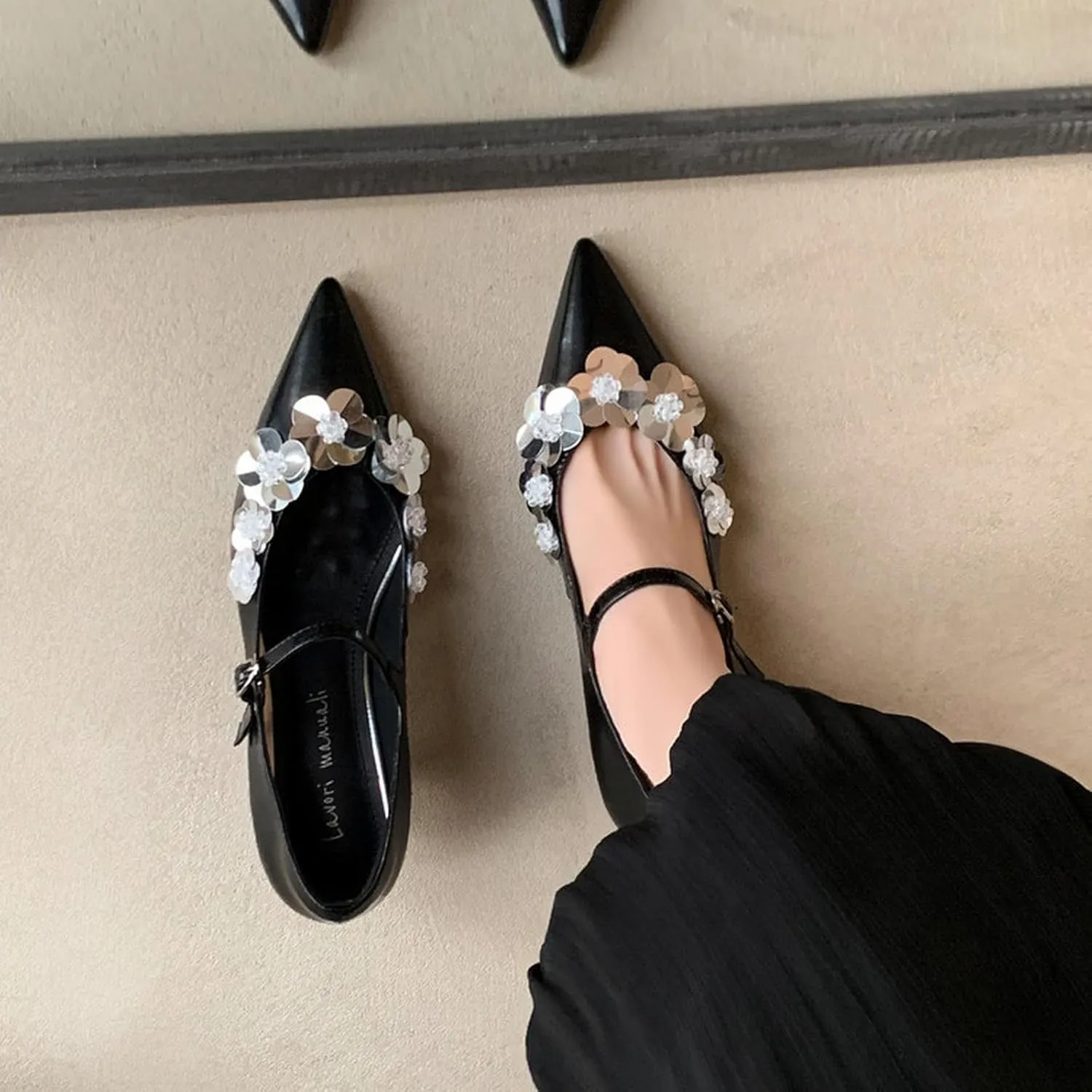 XIEDA Women's Genuine Lambskin Leather Low Kitten Heels Pumps Pointed Toe Sequins Flower Mary Jane Dress Prom Shoes